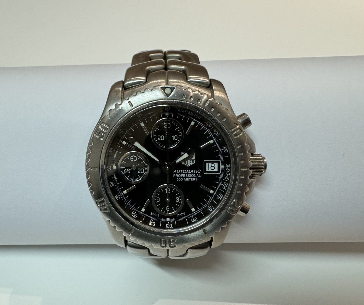 正規品美品TAG HEUER タグホイヤー プロフェッショナル 200m クロノグラフ デイトCT2111 リンク 自動巻 黒文字盤 売り切り 本物_画像2