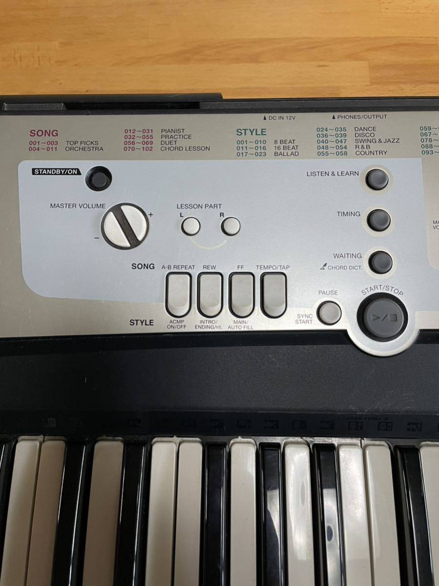 YAMAHA 電子キーボード ヤマハ楽器　　PSR-E203 ピアノ　初心者、お子様にもおすすめ　持ち運べる大きさ、軽さ_画像3