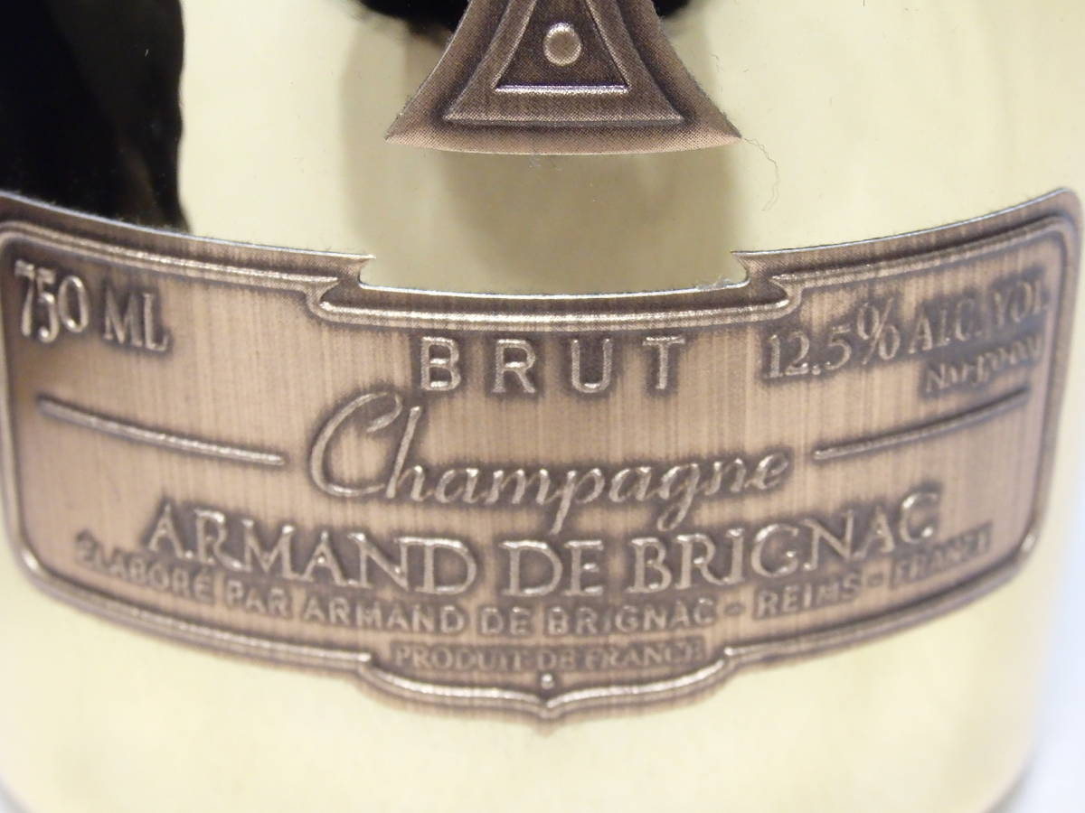 G50211【未開栓】ARMAND DE BRIGNAC BRUT アルマンドブリニャック ブリュット ゴールド 750ml 12.5度 巾着袋付き_画像4