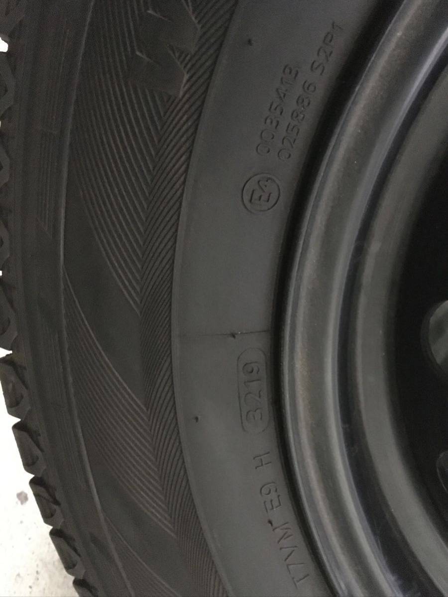 NV350　キャラバンスタッドレスタイヤ　純正ホイール付き　4本セット　中古品　195/80R15　手渡しあり着払い_画像8