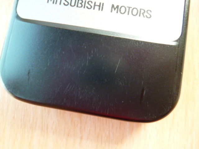 *850* Mitsubishi MITSUBISHI MOTORS remote control MN141196 RE-301* infra-red rays check settled * Junk *