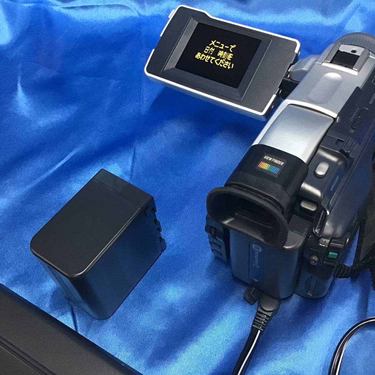SONY/ソニー デジタルビデオカメラ DCR-TRV18K MiniDV RMT-814 リモコン 付属品付 通電のみ確認済_画像5