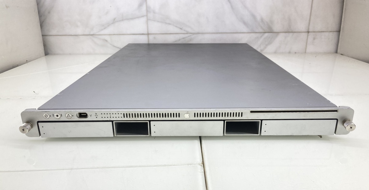 # OG # Apple Xserve A1196 ラックマウントサーバー CPU 3GHz デュアルプロセッサー メモリ HDD無し #O-220118
