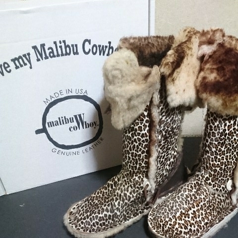 日本産】 新品同様 ハンドメイドムートンブーツ Cowboy Malibu 25.0cm