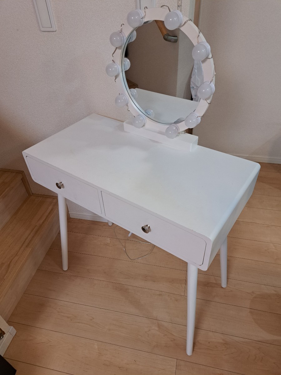 dresser dresser woman super mirror table white desk style light LED light attaching DIY white 