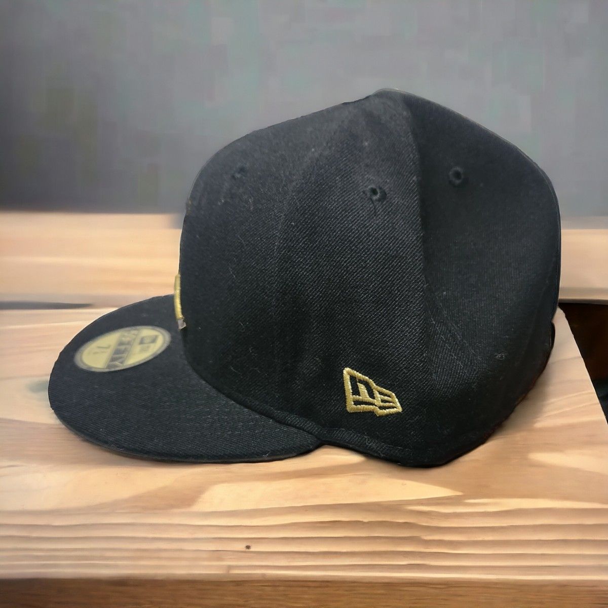 即日発送】ニューエラ JORDAN コラボキャップ ロゴ金刺繍 7 3/4 即日発送】ニューエラ JORDAN コラボキャップ ロゴ金刺繍 7 3/4