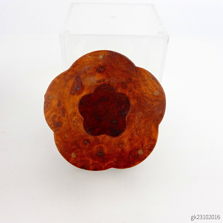 【中古】花台 卓 高さ 約4.8cm 飾台 置き物台 花飾 木製 小品卓 盆栽台 花型 観賞用 現品 中古_画像4