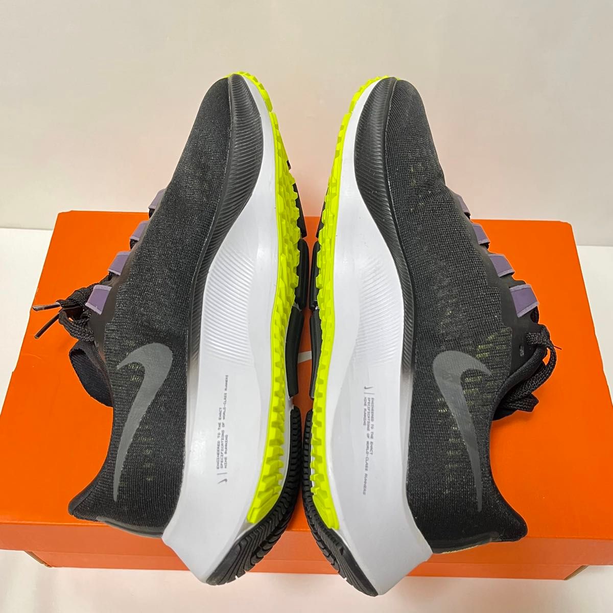 【新品未使用】WMNS NIKE AIR ZOOM PEGASUS 37ナイキエアズームペガサス　25㌢　ブラックダークレーズン　