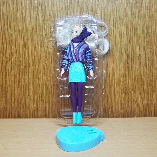  Barbie figure Mattel blue scarf McDonald's McDonald\'s Barbiemi-ru toy Ame toy 1999 happy set 