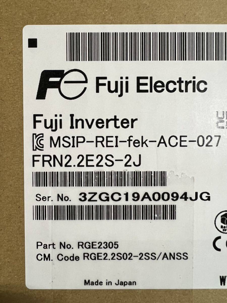 富士電機　 インバーター　FRN2.2E2S-2J 2023年製_画像1