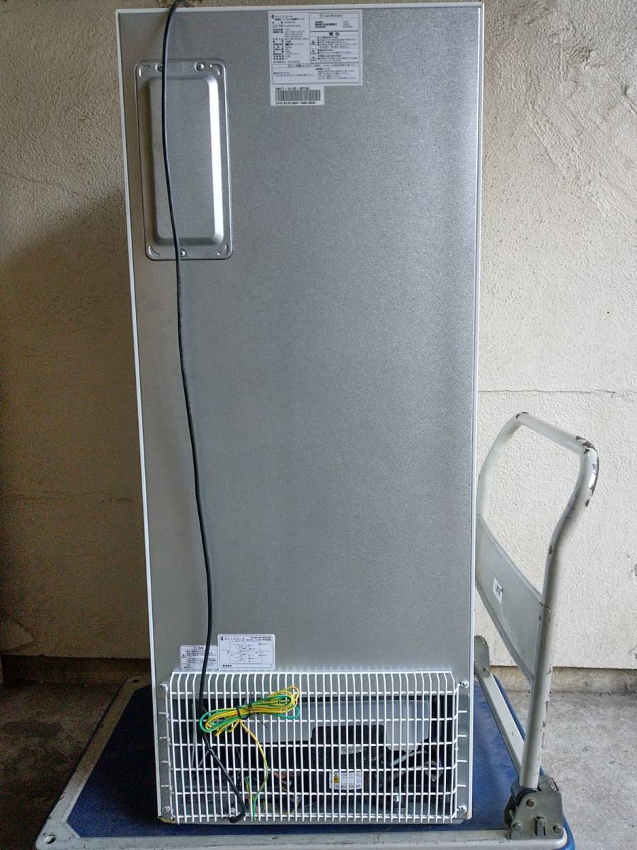 【中古】A＆R株式会社 家庭用前開きタイプ冷凍庫 ALLEGiA AR-BD156 150L 説明書あり 2021年製 ノンフロン 【状態良好】【手渡し歓迎】_画像3