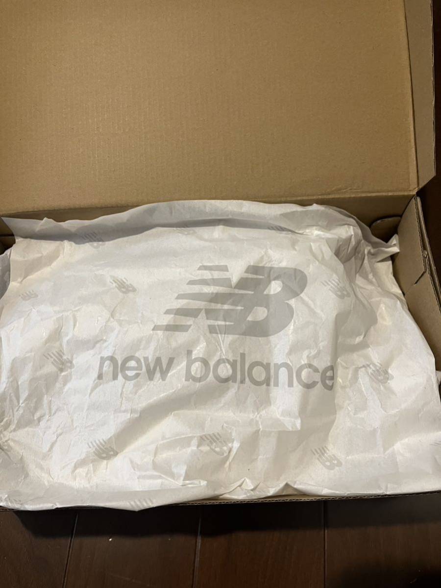 送料無料！　ニューバランス new balance u574nww オフホワイト　26.5cm 使用数時間！　ほぼほぼ新品　正規店購入(^^)。_画像5