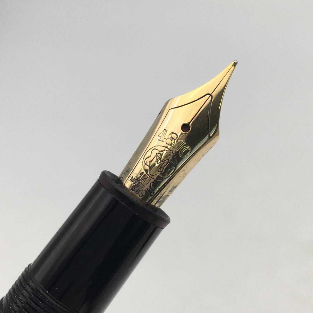 ★D12182/MONTBLANC モンブラン/万年筆/マイスターシュテュック №146/ペン先 4810 14K 585/ブラック×ゴールド_画像6