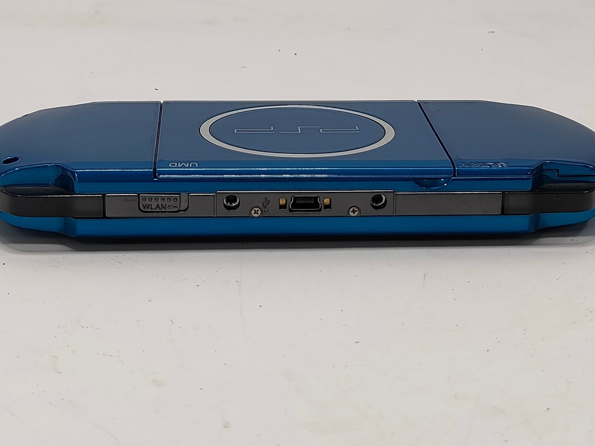 管理1247 SONY PlayStation Portable UMD ブルー 本体 PSP-3000 未チェック バッテリー欠品_画像5
