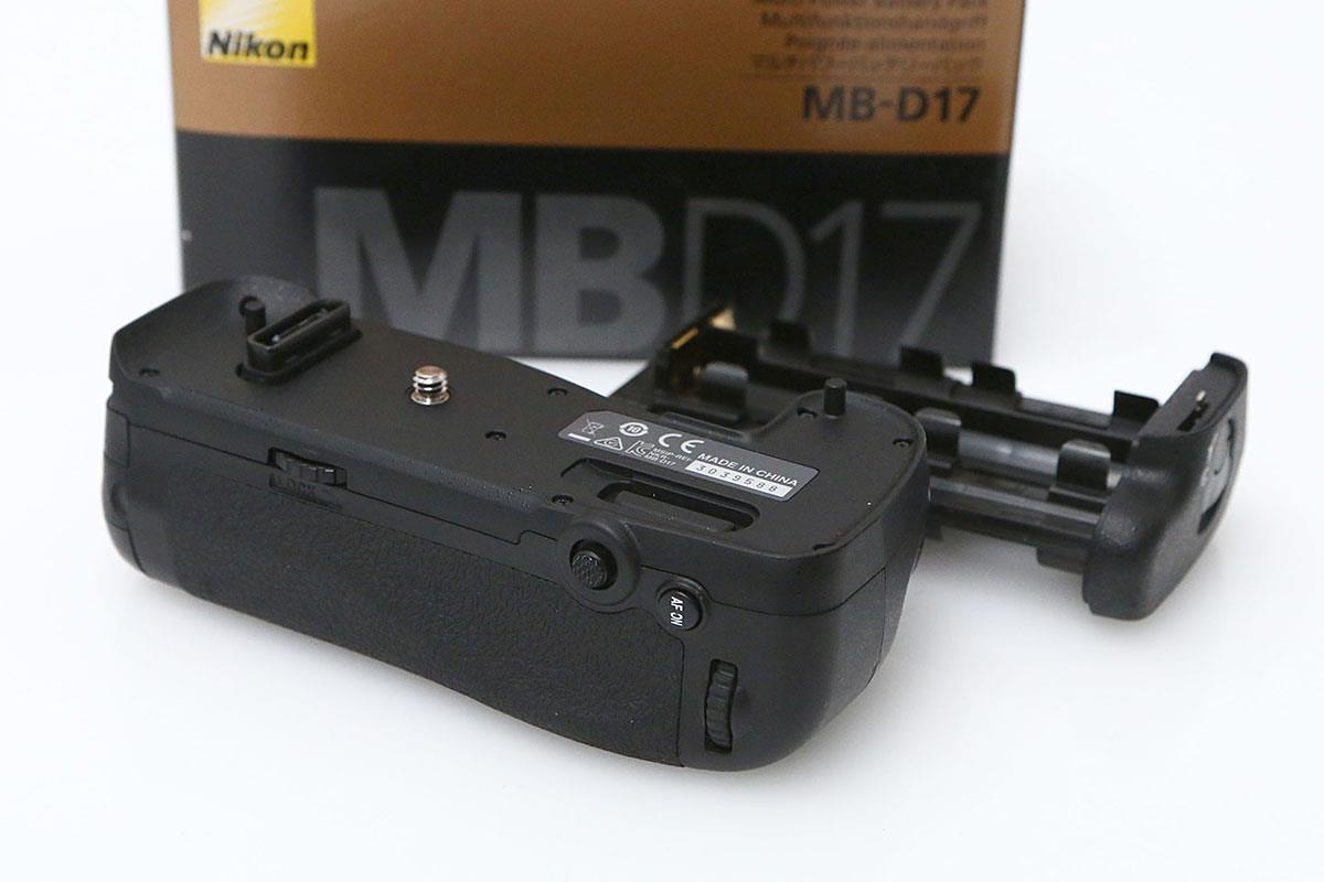 並品｜ニコン MB-D17 マルチパワーバッテリーパック D500用 γH3751-2D4