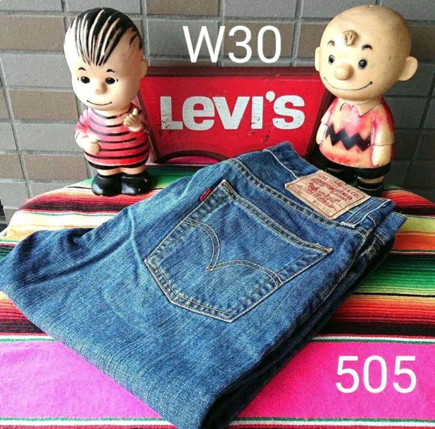 【1082】levis リーバイス 505 W30 ストレートジーンズ デニムパンツ Levi パンツ デニム