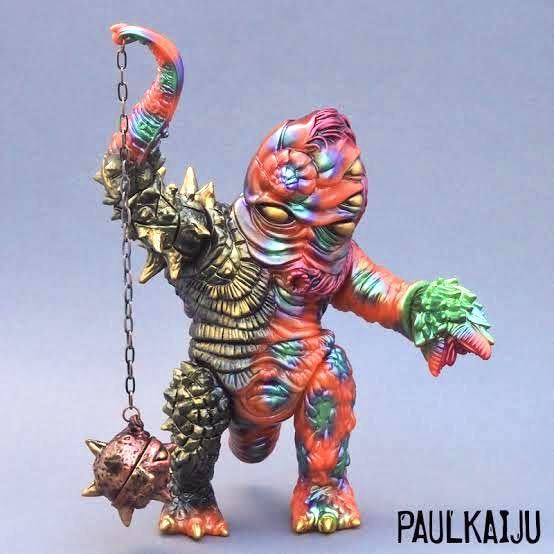 TOY ART GALLLERY × PAUL KAIJU ASTRO JUNGLE SLUG BEARD TOY ART GALLLERY × PAUL KAIJU ASTRO JUNGLE SLUG BEARD