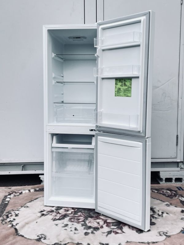 展示品 Comfee ノンフロン冷凍冷蔵庫 RCB179WH(E) 173L 2023年製 右開き コンフィー 107043 /65177の画像6