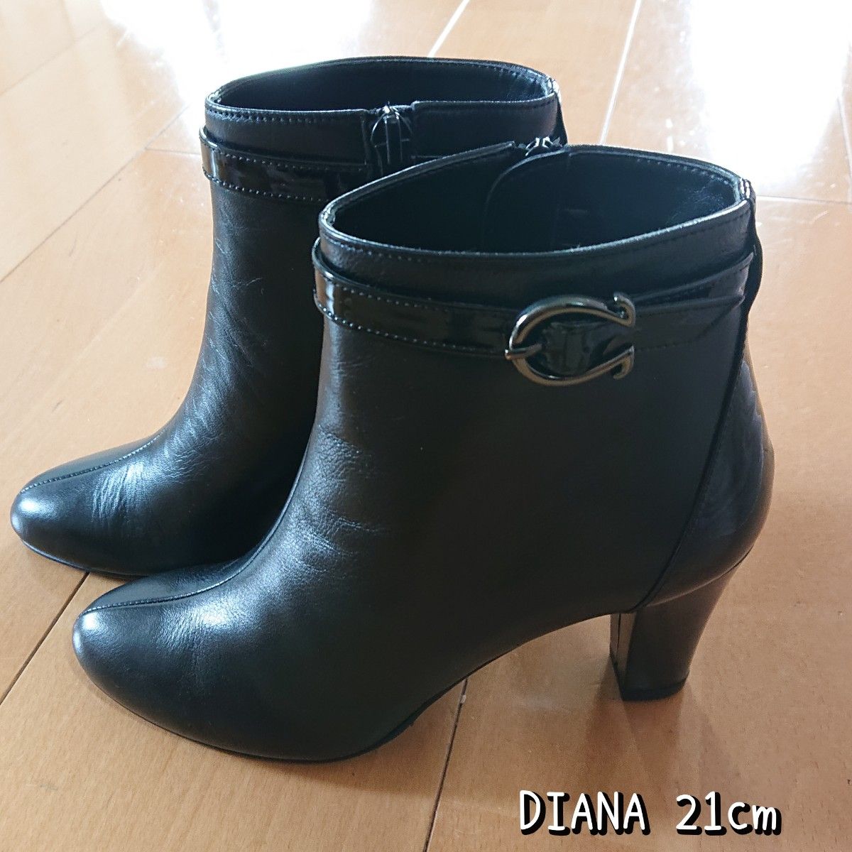 未使用品！ DIANA ダイアナ ショートブーツ  黒  ブラック 21cm ブーティ 