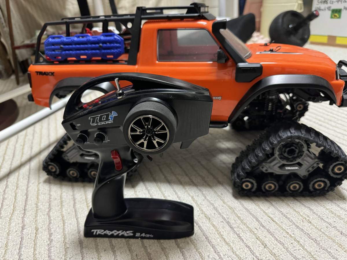 トラクサスTRX4トラック　オールテレーン　キャタピラRTR 走行少_画像2