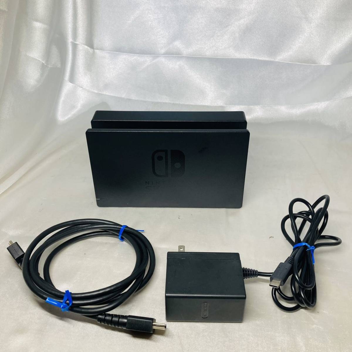 ★1円～ 動作確認済 任天堂スイッチ ドックセット 純正アダプター 純正HDMIケーブル Nintendo Switch 送料520円_画像1