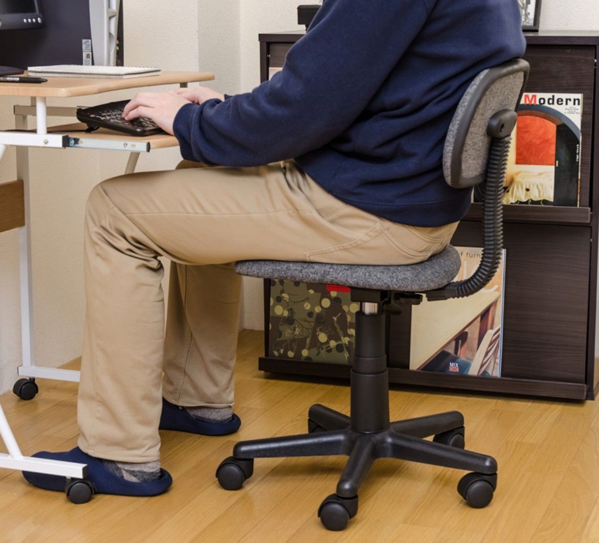 【新品 送料無料】オフィスチェア　全4色　昇降式　デスクチェア　キャスター付き　事務椅子　椅子　チェア　ワークチェア　テレワーク