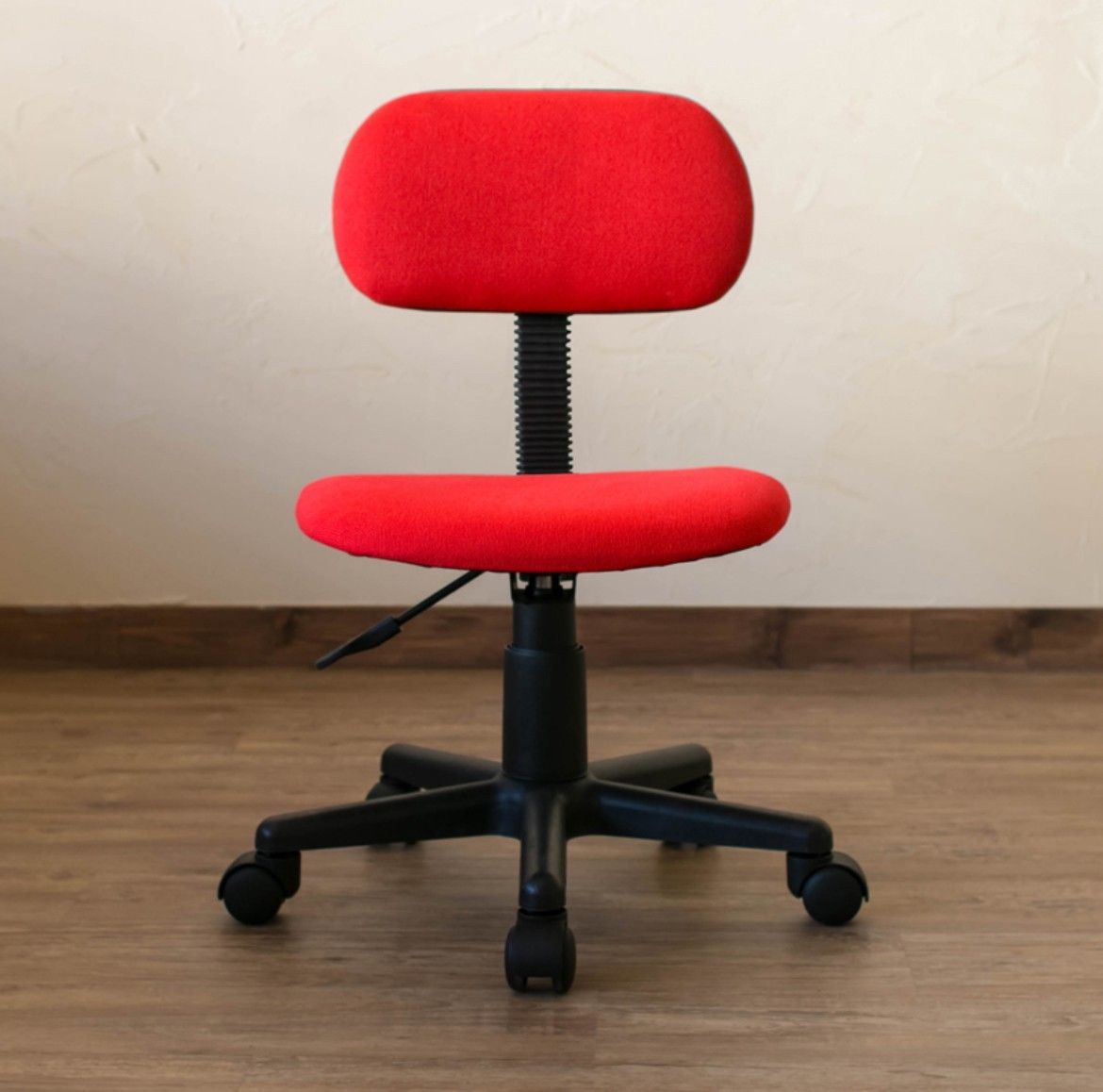 【新品 送料無料】オフィスチェア　全4色　昇降式　デスクチェア　キャスター付き　　椅子　チェア　ワークチェア　 パソコンチェア