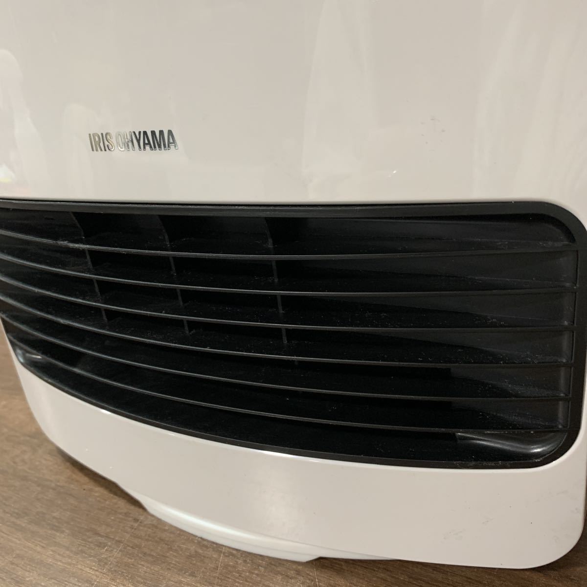 アイリスオーヤマ 大風量セラミックファンヒーター KJCH-12TD5-W 2020年製 美品 IRIS 人感センサー ヒーター 暖房機器 室内 (石490_画像4