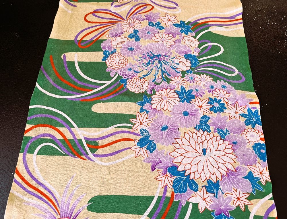 【古布＊縮緬＊和素材】正絹＊錦紗縮緬＊ヱ霞に花くす玉、36ｘ130＊手作り＊市松人形＊パッチワーク＊縮緬細工＊雛節句＊昭和レトロ_画像1