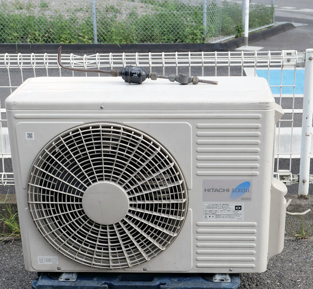 即決 2019年製 日立 インバータースクロール冷凍機 KS-R10AMT1 屋外設置型 三相200V 0.75Kw オマケ付 HITACHIの画像1