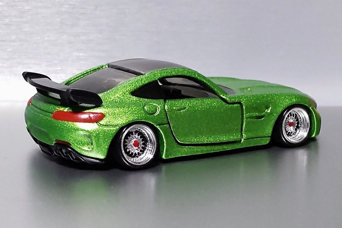 希少 トミカ 1/65 メルセデス AMG GT R 改 ベンツ 深リム BBS ローダウン カスタム ツライチ 改造 シャコタン ドイツ (1/64)_画像7