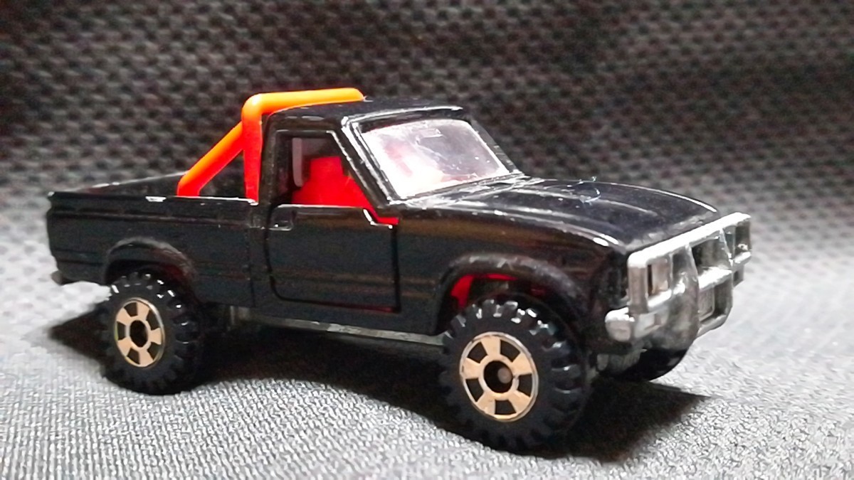 ヨーロッパ輸出　日本製トミカ　トヨタ ハイラックス 4WD　Pocket Cars　61-3-9_画像2