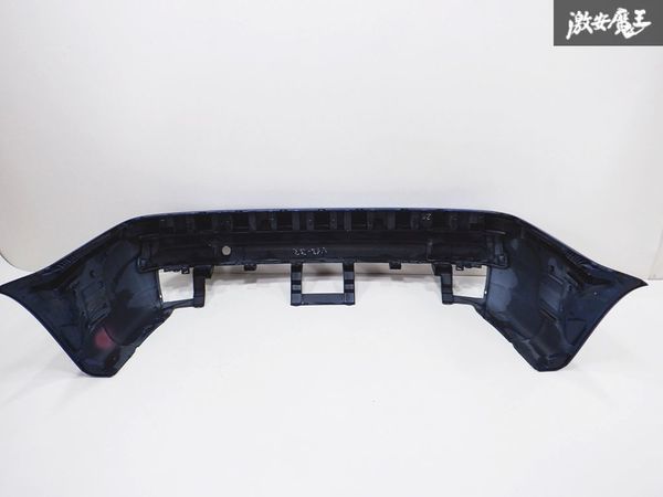 【希少パーツ】 BMW純正 BL32 E46 M3 クーペ 3.2 ベースグレード リアバンパー ベースグレード車両 カラー 紺 棚_画像6