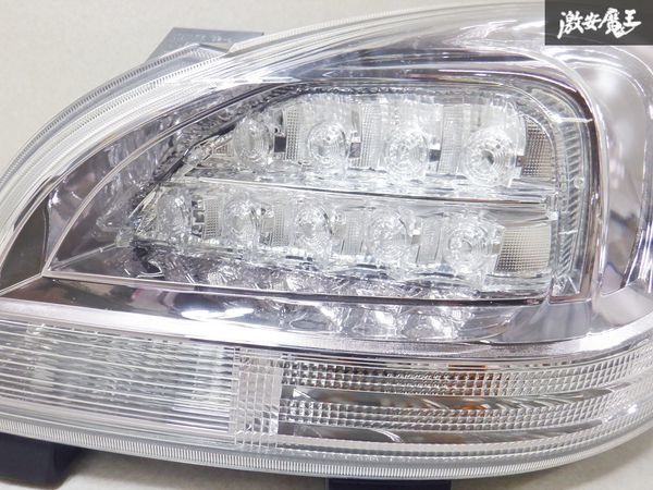 点灯OK！！トヨタ純正 DBA-ANA10 ANA10 ANA15 マークX ジオ LED テールランプ テールライト 右 運転席 STANLEY 72-4 棚Q4_画像4