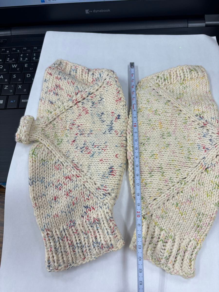 ハンドメイド　手袋  手編み
