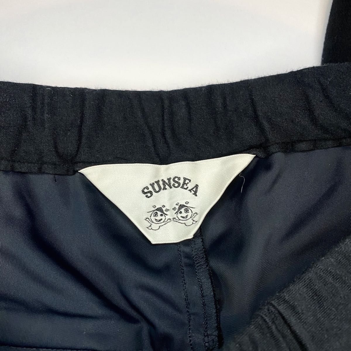 2020.05,
![SUNSEA フリマパンツ FREA MARKET PANTS 16SS 黒|Yahoo!フリマ SUNSEA フリマパンツ FREA MARKET PANTS 16SS 黒|Yahoo!フリマ