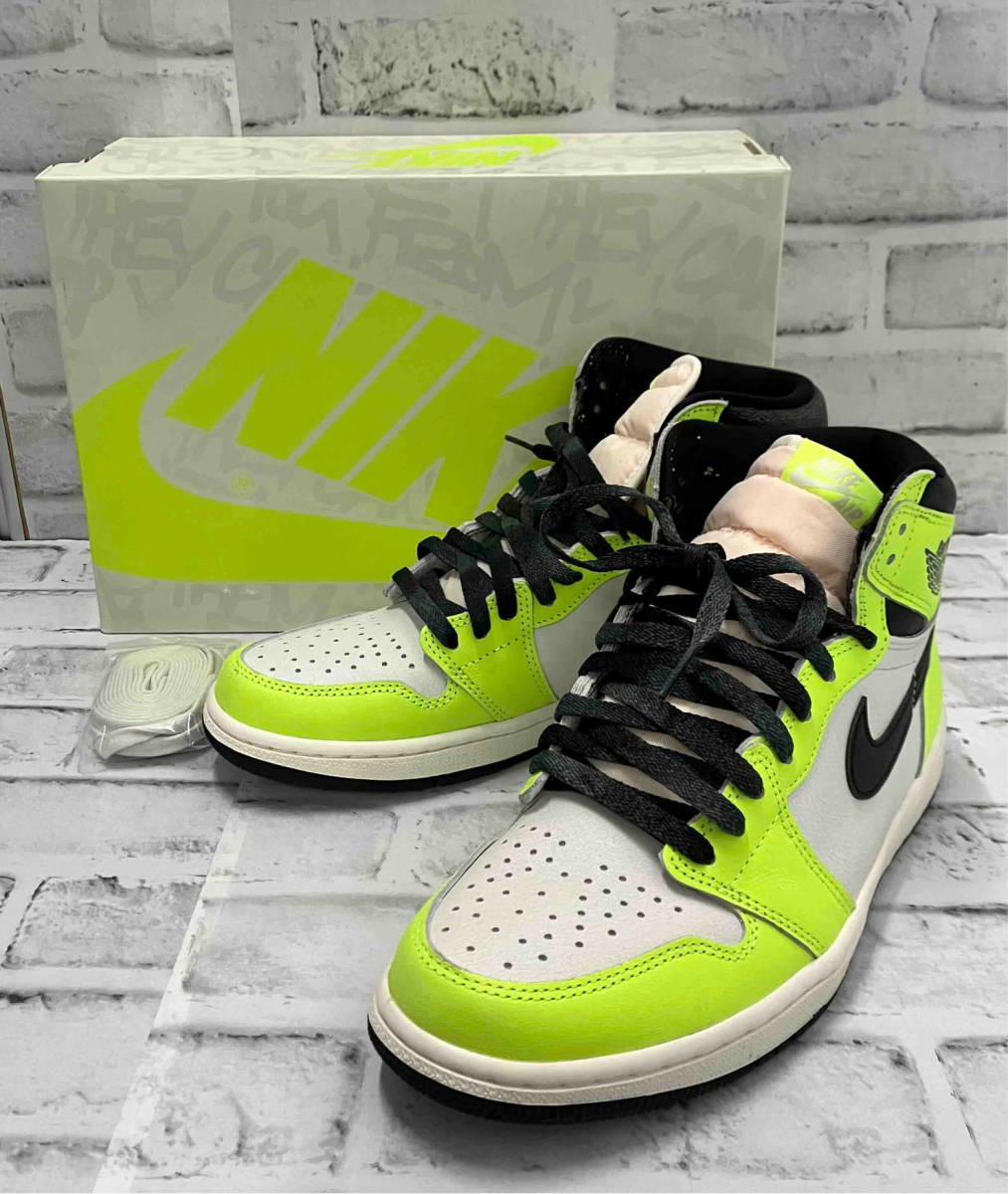 NIKE / ナイキ / AIR JORDAN 1RETRO HIGH OG VOLT / エアジョーダン 1 / スニーカー / 27cm / 555088-702 / イエロー / 箱・替え靴紐あり_画像1