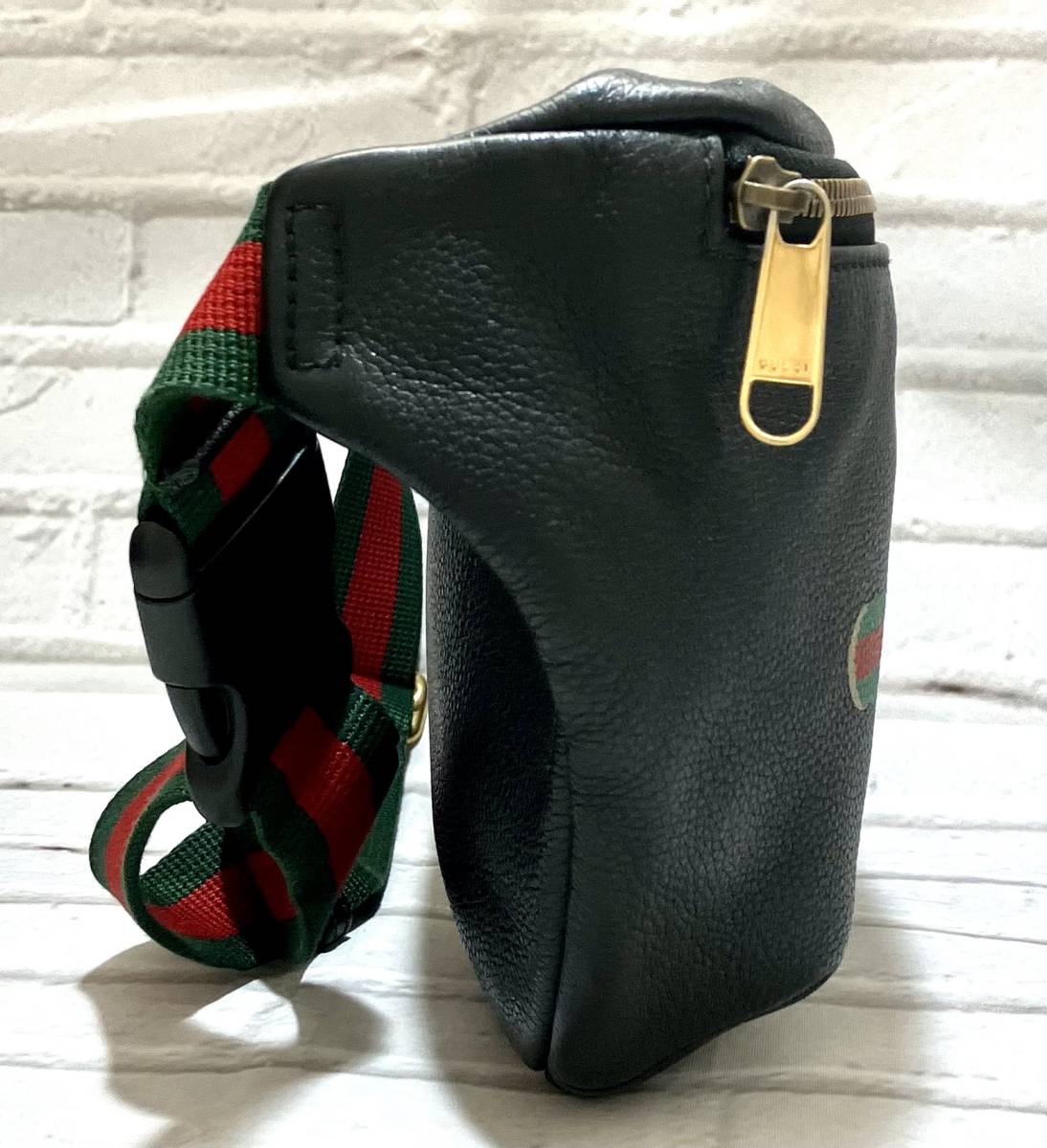 AI鑑定済 / GUCCI / グッチ / レザー ウエストバッグ / シェリーライン / ロゴプリント / 493869 / ブラック_画像4