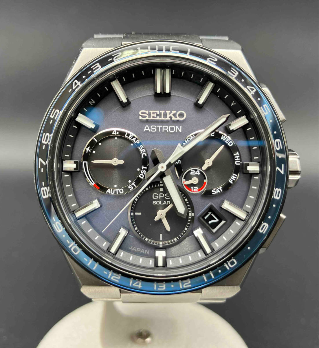 SEIKO ASTRON 5X53-0BR0 SBXC109 GPSソーラー　チタン　腕時計　グレー文字盤　ブルーベゼル_画像1