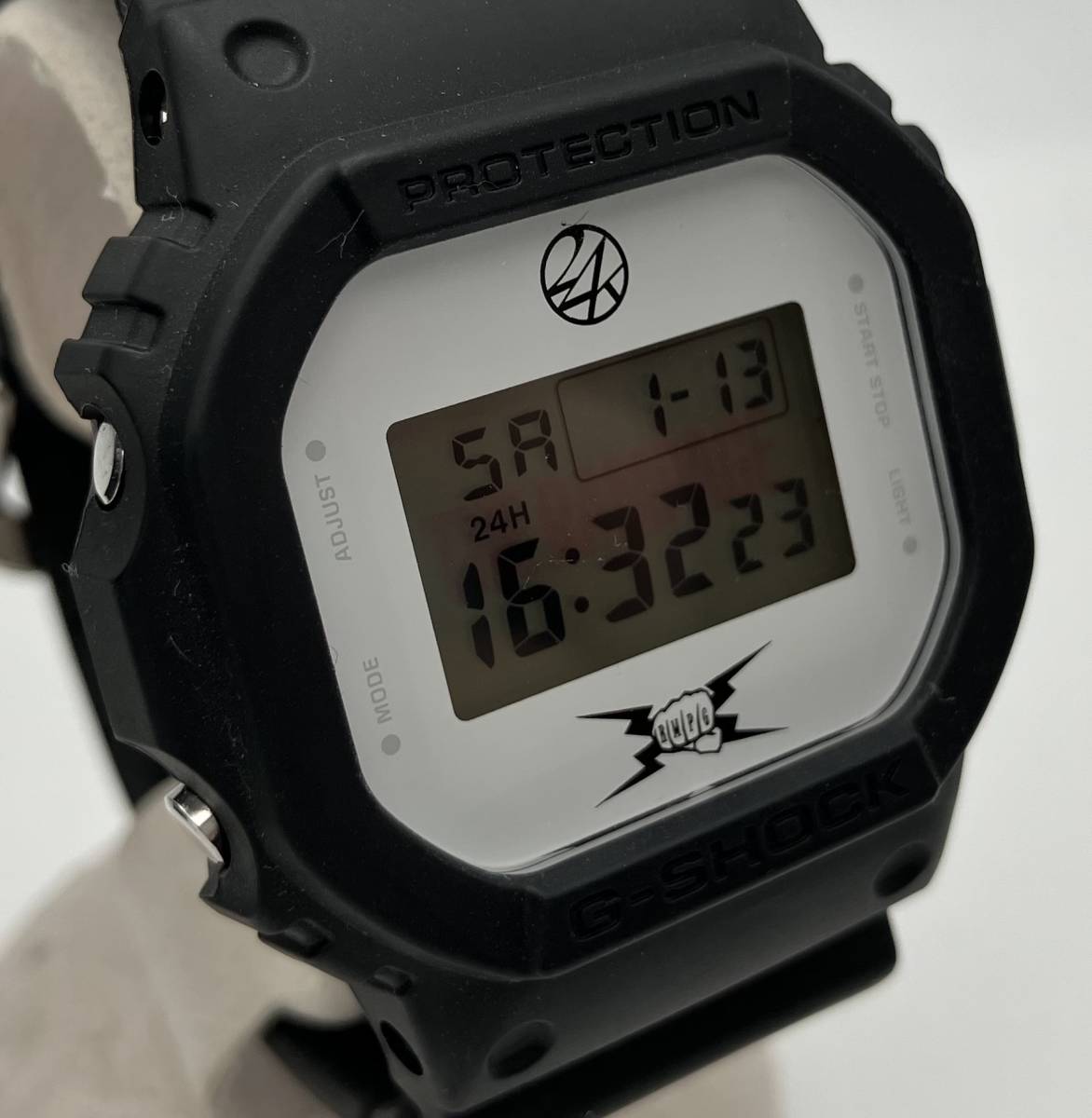 【箱付】CASIO カシオ G-SHOCK DW-5600VT THE RAMPAGE 24karats 腕時計 デジタル_画像3