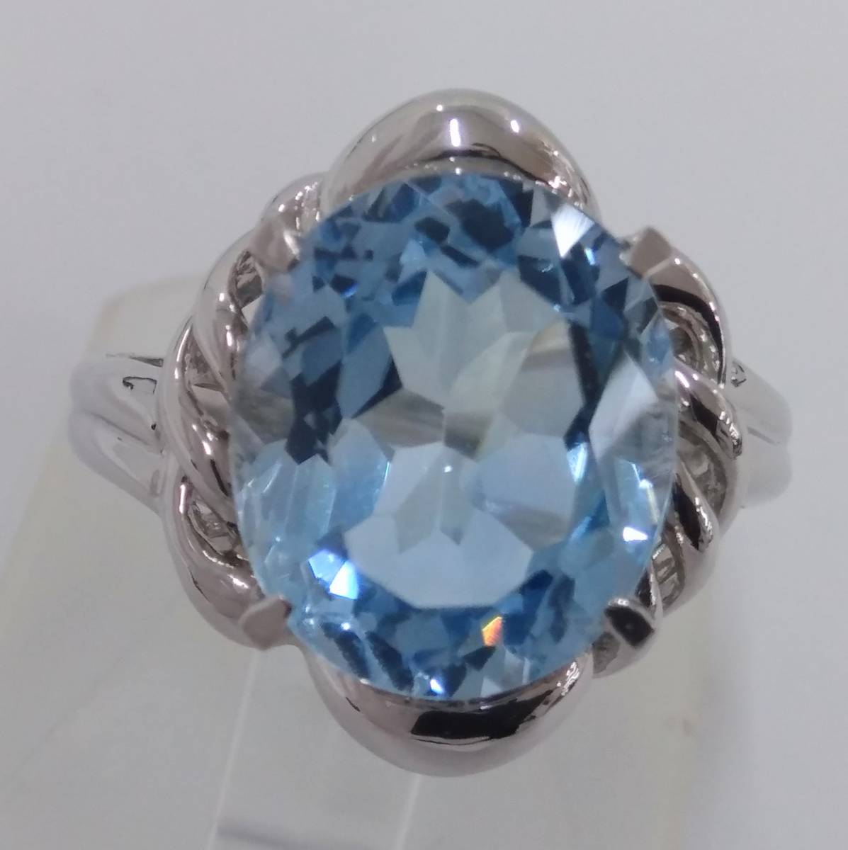 クリスマスツリー特価! 【ソーティング付】天然ブルートパーズ 7.97ct Pt900 14号 9.3g プラチナ トパーズ