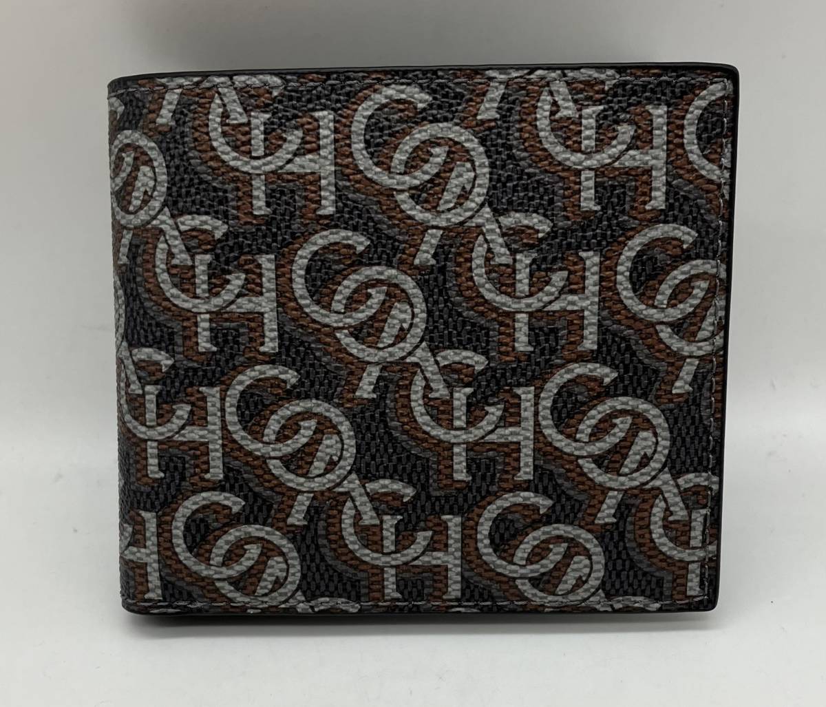 【テレビで話題】 【美品】 COACH コーチ M2244 チャコール ロゴ柄 折り財布 コンパクト ウォレット 男性用財布