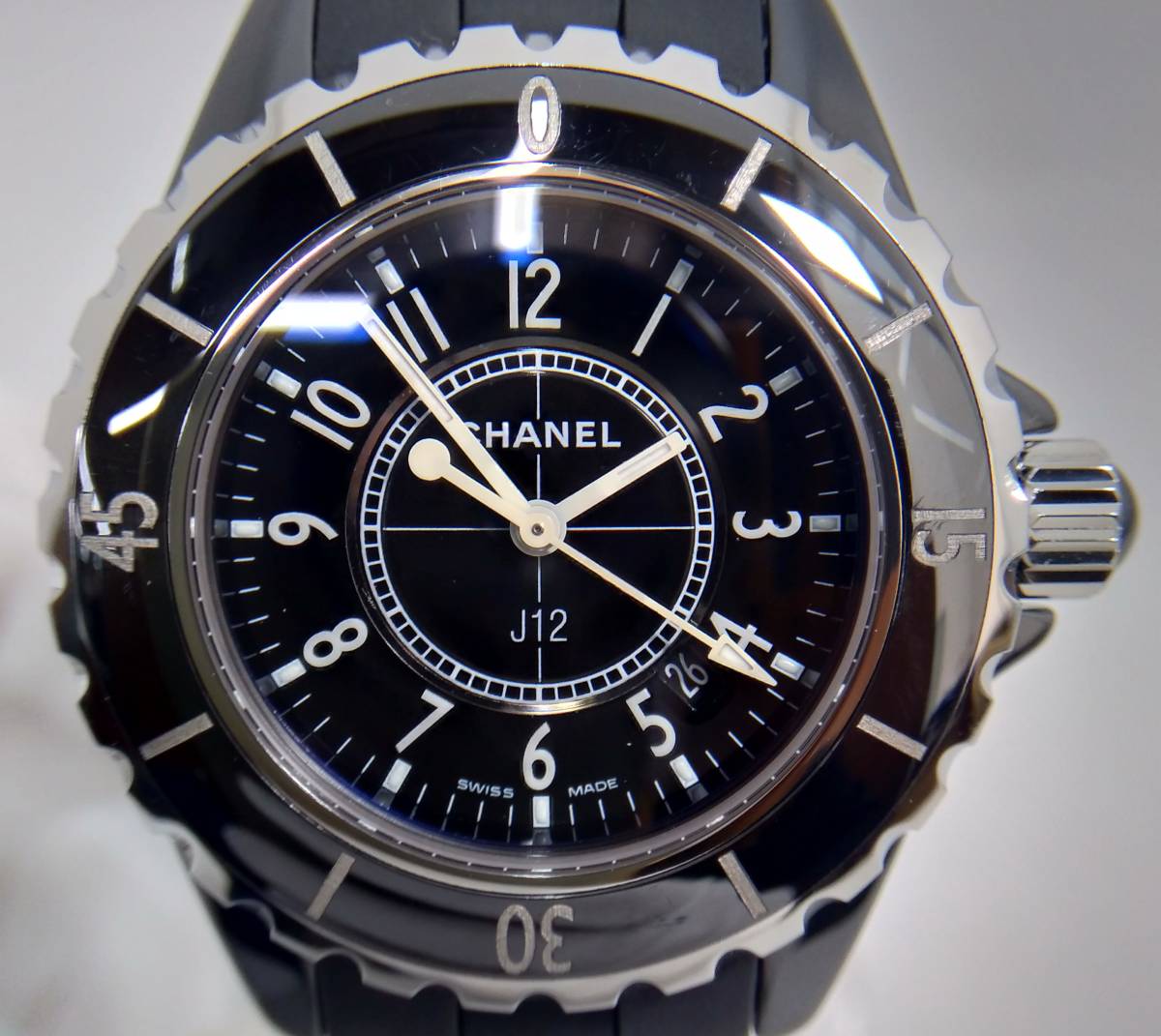【2024新春福袋】 J12 シャネル CHANEL H0681 店舗受取可 腕時計 レディース クォーツ Y.X.104*** J12