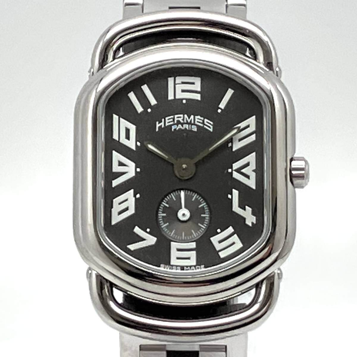 【可動品】HERMES エルメス ラリー RA2.210 クォーツ 黒文字盤 腕時計※2023年5月電池交換 研磨済