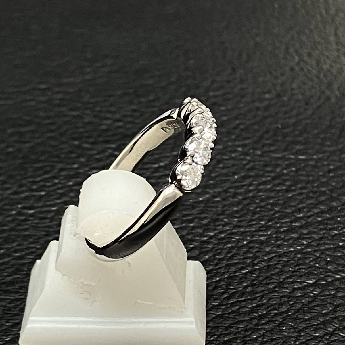 鑑別カード付 新品仕上済み 天然 ダイヤモンド 0.50ct デザイン リング 11.5号 4.5g プラチナ 指輪 店舗受取可_画像4