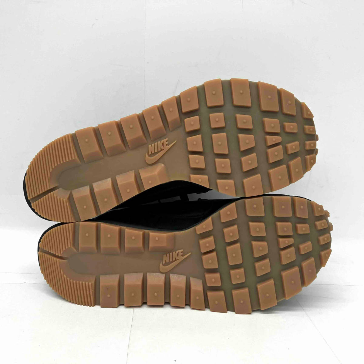 sacai × Nike VaporWaffle 'Black Gum' サカイ × ナイキ ヴェイパーワッフル 'ブラックガム' DD1875-001 サイズ26.0cm_画像5