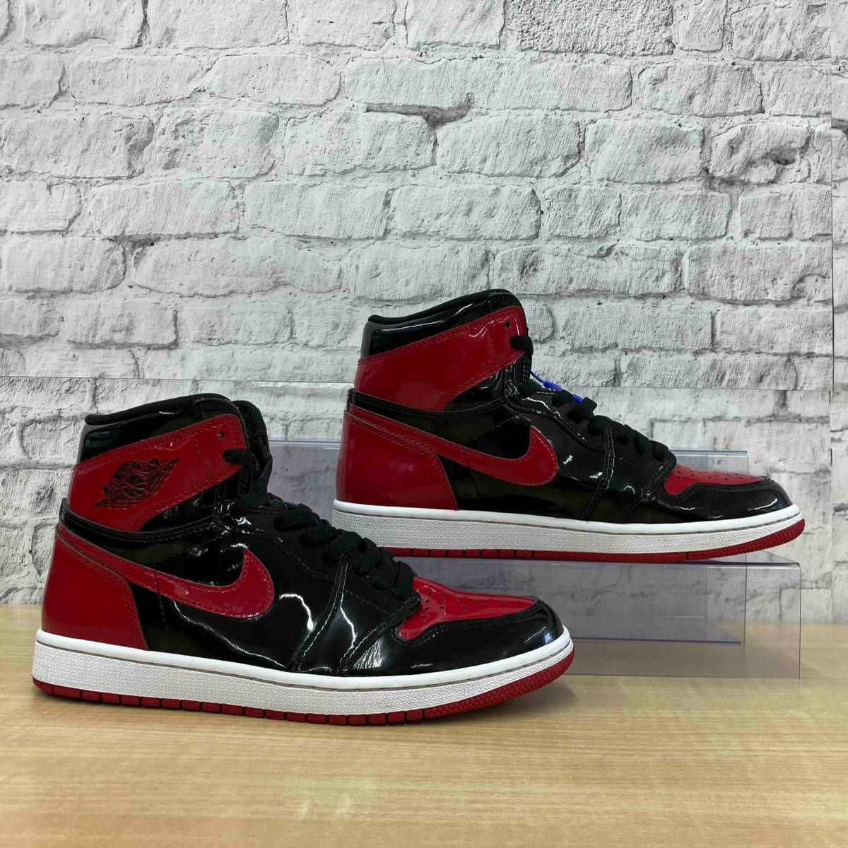 NIKE AIR JORDAN 1 HIGH OG PATENT BRED ナイキ エアジョーダン 1 ハイ OG パテント ブレッド 555088-063 サイズ26cm_画像3