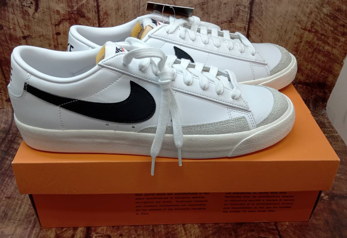 NIKE ナイキ /スニーカー/BLAZER LOW 77 VINTAGE/DA6364-101/箱有り/28.5cm/カラーホワイト/未使用品_画像4