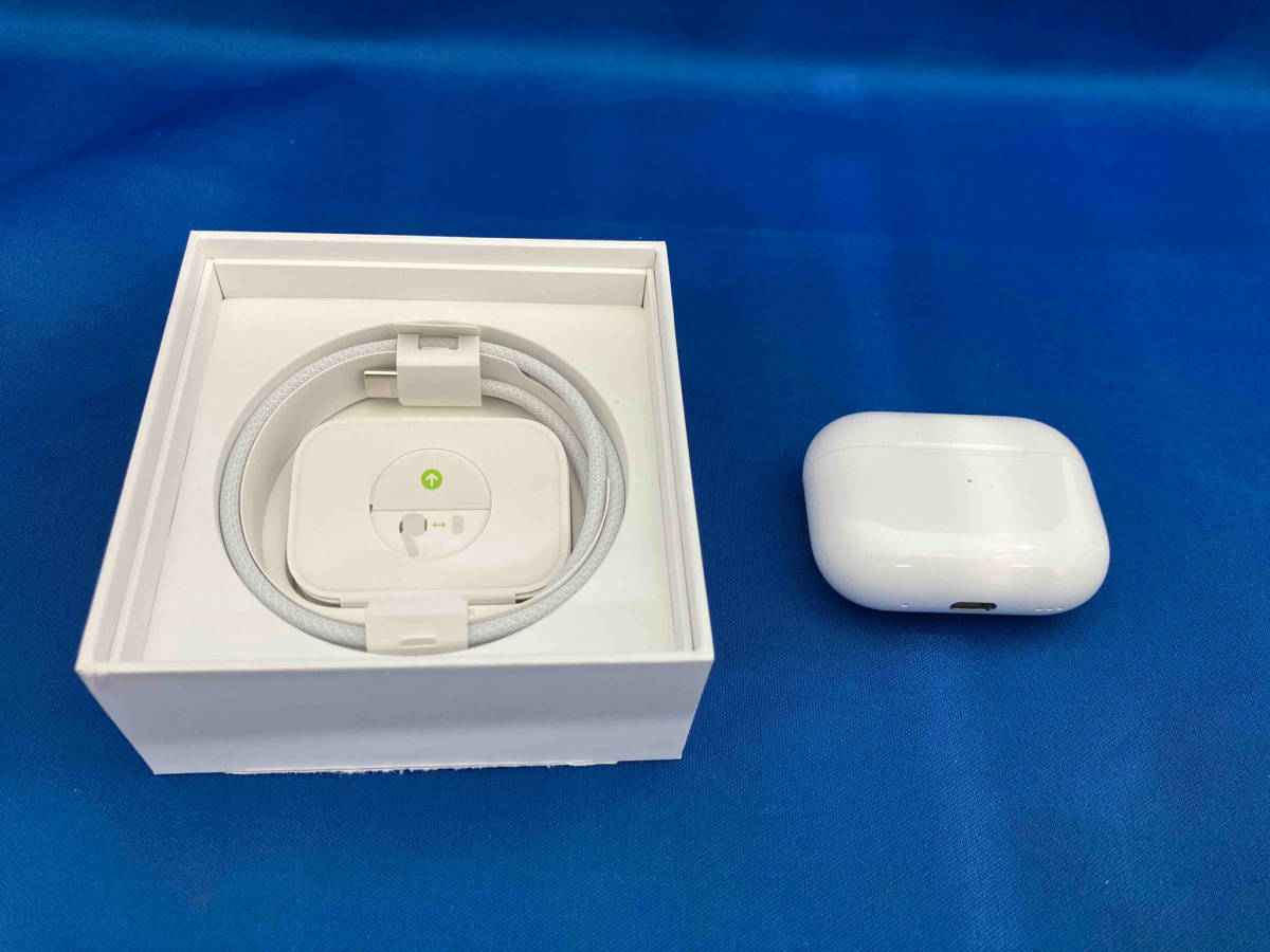 Apple MTJV3J/A AirPods Pro 第2世代 MTJV3J/A MagSafe充電ケース(USB-C) ヘッドホン・イヤホン_画像3