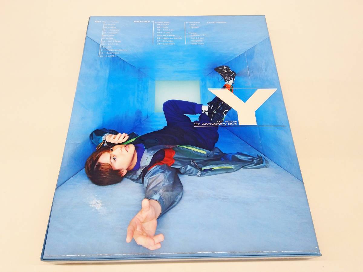内田雄馬 CD Y(完全限定生産盤/5th Anniversary BOX)(Blu-ray Disc付)_画像2